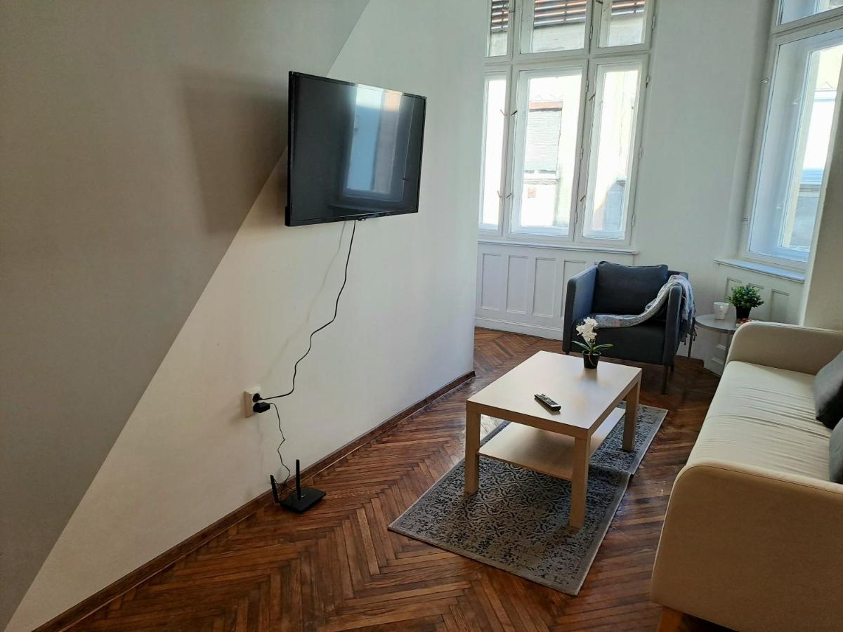Emerald Apartment Budapest Exteriör bild