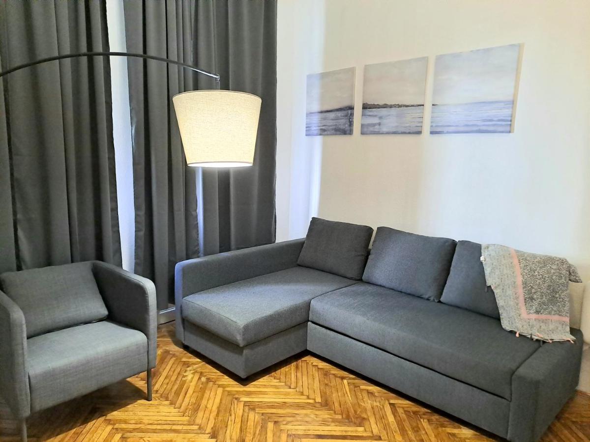 Emerald Apartment Budapest Exteriör bild